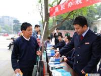 市地税局开展便民办税春风行动活动