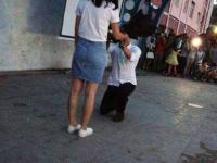 吉林一大四学生向女老师求婚
