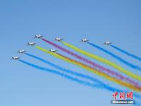 空军办航空开放日：多支飞行表演队献视觉盛宴