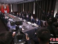 李克强应约会见日本首相安倍晋三