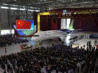 我国自主研制喷气式干线客机C919下线