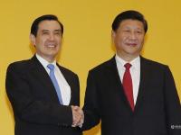 习近平、马英九进行历史性握手
