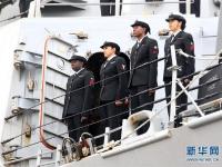 美国海军“斯特蒂姆”号驱逐舰访问上海