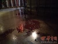 陕西一餐厅开业不足一月 遭30余男子打砸