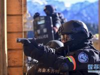 组图：乌鲁木齐在冬运会赛场举行应急处突演练