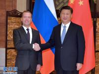 习近平与梅德韦杰夫夜游乌镇