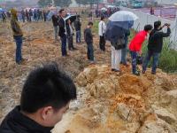 深圳一工业园山体滑坡 多栋建筑被吞没