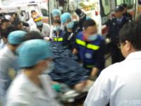 深圳滑坡事故首名幸存者 已进入医院抢救