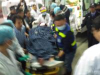 深圳滑坡事故首名幸存者 已进入医院抢救