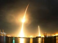 SpaceX成功发射并回收猎鹰9号火箭