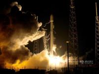 SpaceX成功发射并回收猎鹰9号火箭