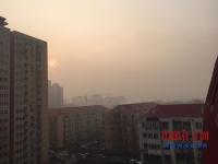 各地网友晒家乡雾霾实景 超六成城市陷污染