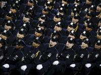 纽约警局迎来新人