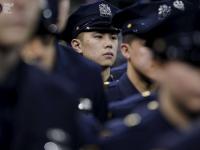 纽约警局迎来新人