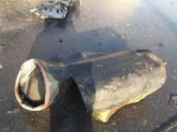 天津一液化气运输车爆炸 汽车被烧只剩框架