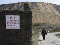 图片故事：煤矿旁的“新农村”