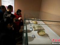 分离66年 唐三彩跨越海峡聚首河南