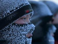 辽宁武警官兵冒严寒进行体能训练