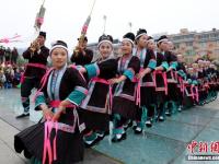 广西侗乡首届芦笙节 数百人比拼芦笙技艺