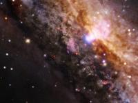 吞噬宇宙的超级大黑洞