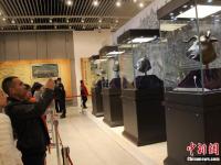 圆明园兽首陕西首展 三天逾两万游客