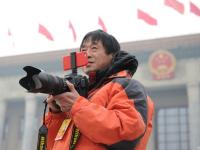 全国政协开幕 国内外媒体聚焦两会