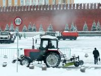 莫斯科遇80年来最大暴雪 6万环卫工上街扫雪