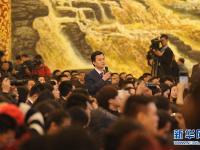 李克强总理答记者问 参会人数超千人