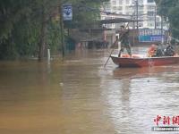 暴雨致赣南5.3万人受灾 民众紧急转移