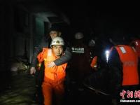 暴雨致赣南5.3万人受灾 民众紧急转移
