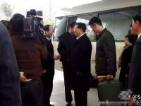 网友拍到胡锦涛回江苏泰州祭祖画面