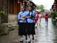 贵州安顺女子复古“民国风”引路人围观
