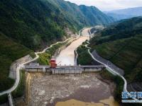 乐昌峡水利枢纽被20万平方米垃圾包围