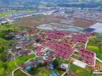 重返芦山震灾区 一座座新村拔地而起