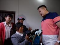 女摊贩遭驱赶时4岁儿子丢失 22年后终相见