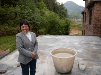 女摊贩遭驱赶时4岁儿子丢失 22年后终相见