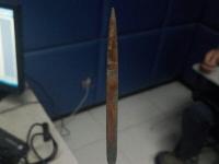 男子骑车违章遭查 使用铁链追打交警