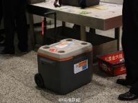 全国首例通过绿色通道转运的人体器官顺利登机