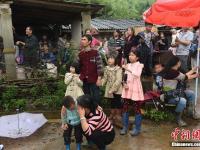 福建南平建阳区发生泥石流 受灾民众等待安置