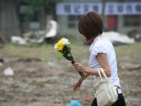 “5.12大地震”8周年 遇难者家属祭奠亲人