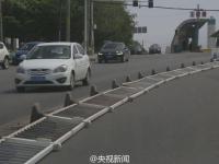暴风袭击乌鲁木齐 多个进出港航班延误