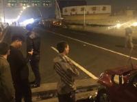 网曝上海中环线被大货车压断 路面现倾斜