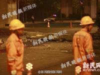 网曝上海中环线被大货车压断 路面现倾斜