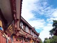 丽江古城商铺集体罢市关门 抵制围城收费