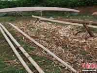 探访民间龙舟工匠 做出的龙舟两万元一艘