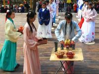 浙江美女推广汉服文化：不再被说成cosplay
