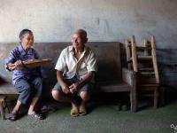 携手走过96年 夫妻双双过百岁