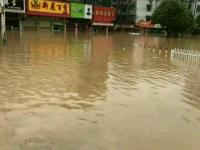 网友直击各地暴雨洪灾现场：你的家乡还好吗？