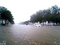 航拍河南新乡暴雨后的京广交通线