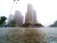 航拍河南新乡暴雨后的京广交通线